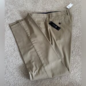 Banana Republic Tailored Slim Fit Pant